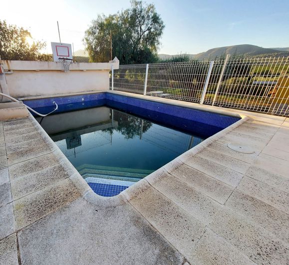 Image No.2-3 Bed Villa for sale