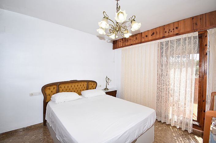 Image No.17-5 Bed Villa for sale