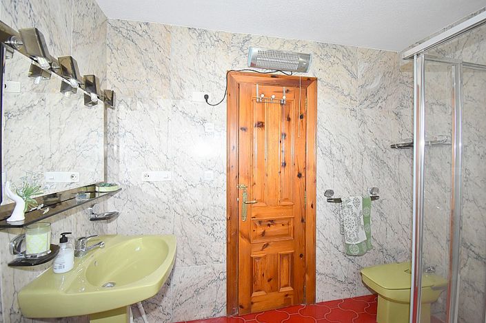 Image No.23-5 Bed Villa for sale