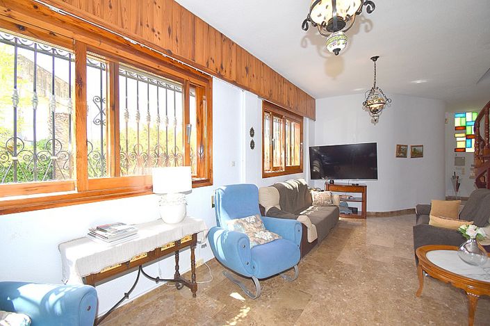 Image No.6-5 Bed Villa for sale