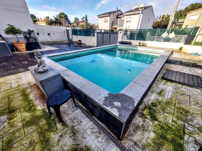 Image No.3-Villa de 4 chambres à vendre à Montserrat