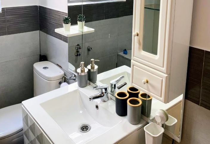 Image No.3-2 Bed Property for sale