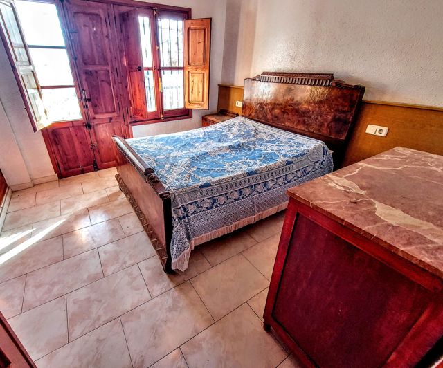 Image No.33-Maison de ville de 5 chambres à vendre à Montserrat