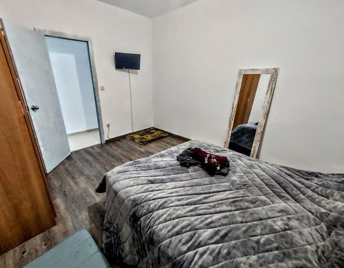 Image No.13-3 Bed Townhouse for sale