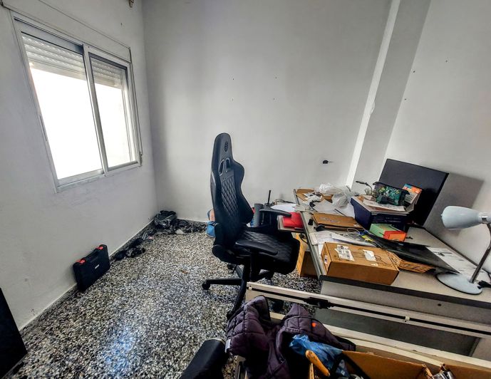 Image No.18-3 Bed Townhouse for sale