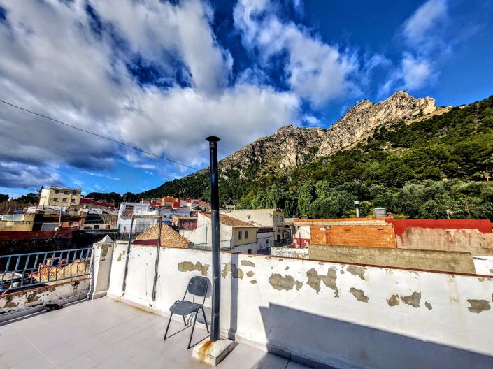 Image No.28-3 Bed Townhouse for sale