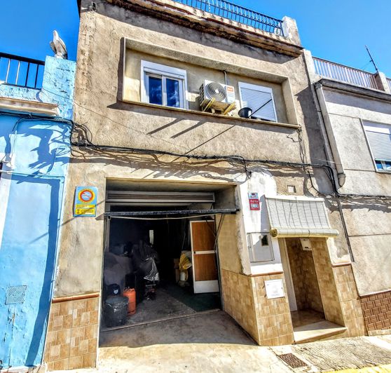 Image No.39-3 Bed Townhouse for sale