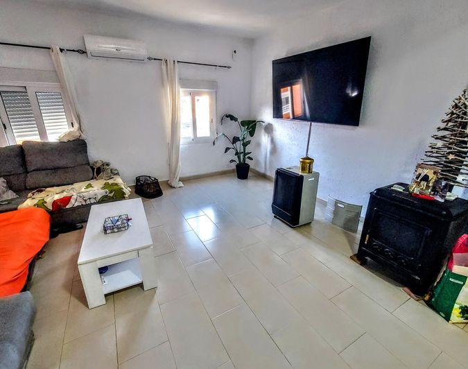 Image No.4-3 Bed Townhouse for sale