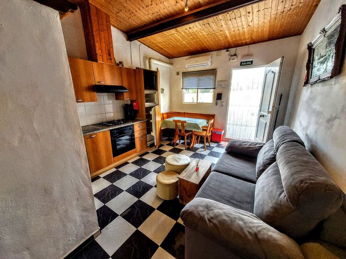 Image No.30-10 Bed Villa for sale