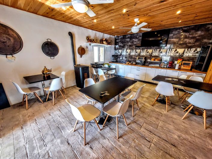 Image No.43-10 Bed Villa for sale