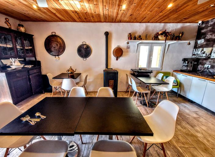 Image No.46-10 Bed Villa for sale