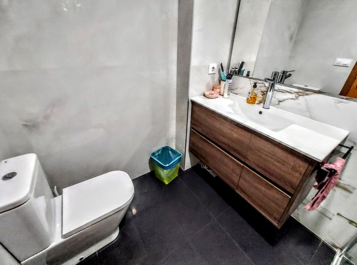 Image No.23-3 Bed Apartment for sale