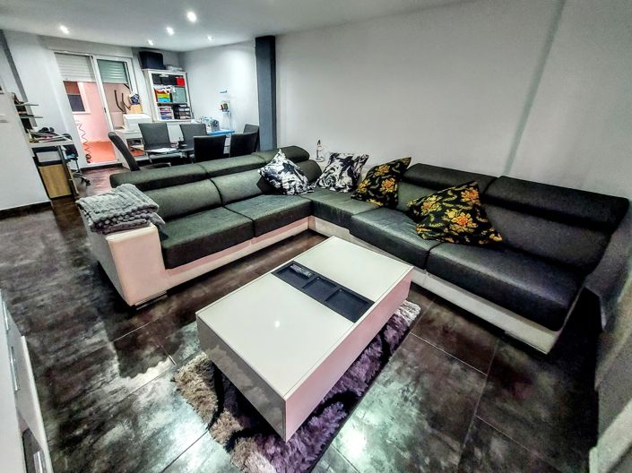 Image No.28-3 Bed Apartment for sale