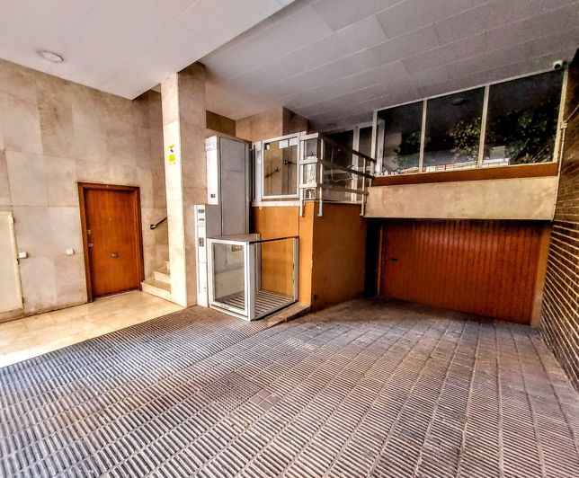 Image No.33-3 Bed Apartment for sale