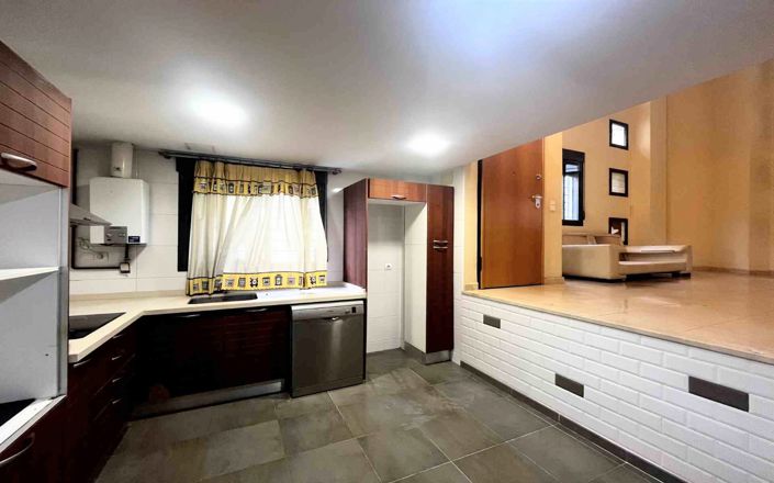 Image No.5-Propriété de 3 chambres à vendre à Moncada