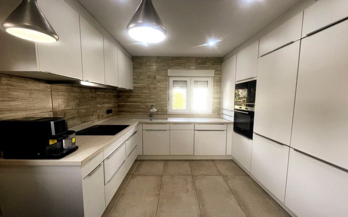 Image No.13-Villa de 4 chambres à vendre à La Canada