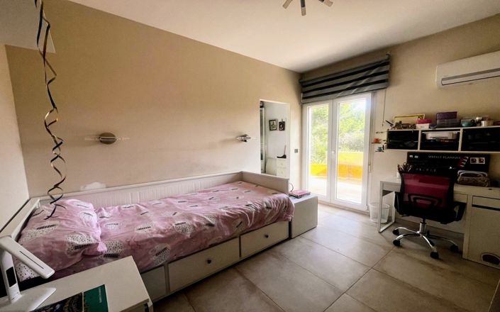 Image No.19-4 Bed Villa for sale