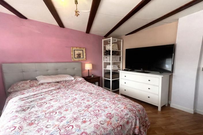 Image No.26-4 Bed Villa for sale