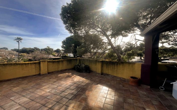 Image No.28-4 Bed Villa for sale