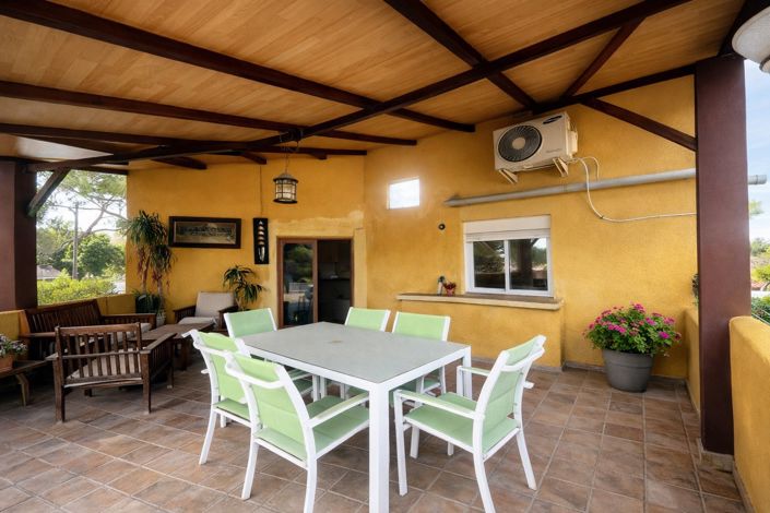 Image No.29-4 Bed Villa for sale