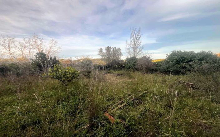 Image No.17-2 Bed Villa for sale