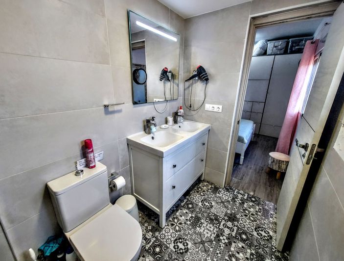 Image No.24-4 Bed Villa for sale