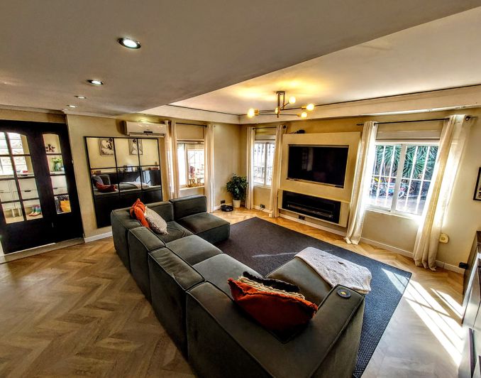 Image No.6-5 Bed Villa for sale