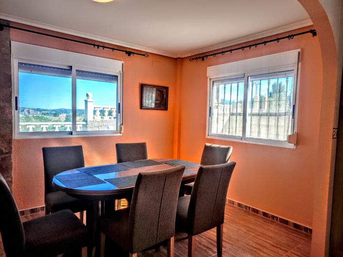 Image No.13-Villa de 4 chambres à vendre à Montroy