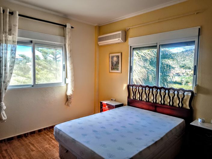 Image No.16-4 Bed Villa for sale