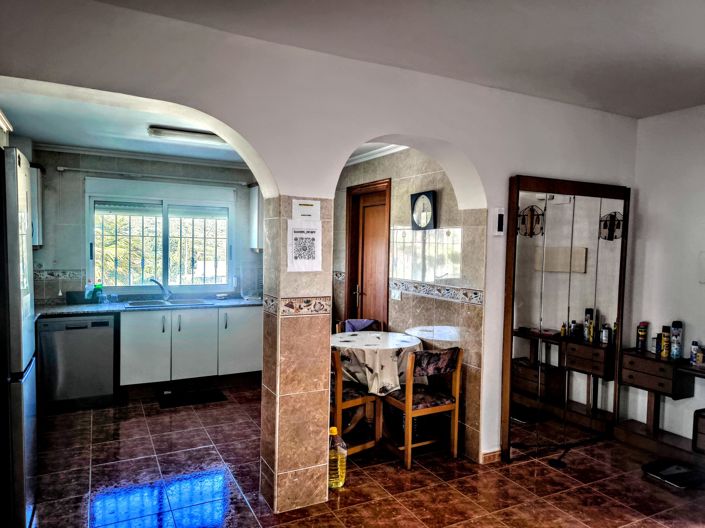 Image No.4-4 Bed Villa for sale