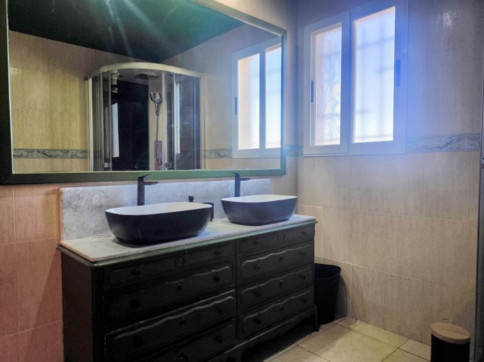 Image No.8-3 Bed Villa for sale