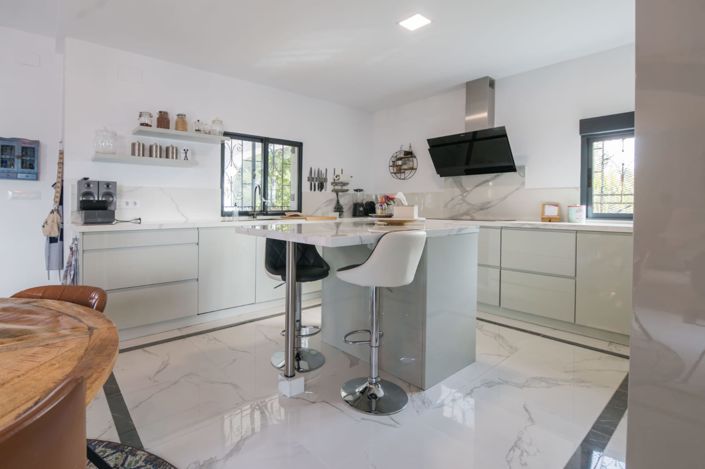 Image No.12-Villa de 5 chambres à vendre à Alzira