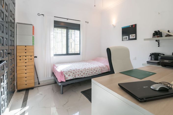 Image No.19-Villa de 5 chambres à vendre à Alzira