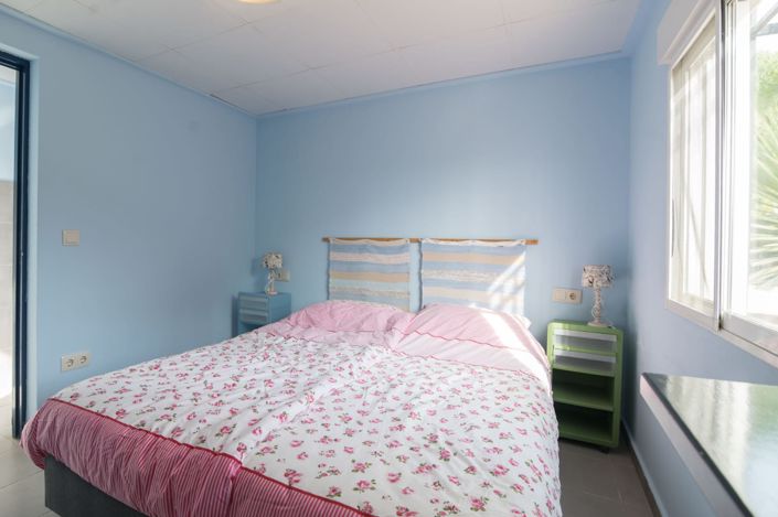 Image No.34-Villa de 5 chambres à vendre à Alzira