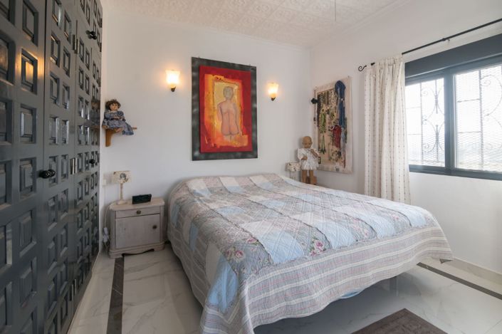 Image No.48-Villa de 5 chambres à vendre à Alzira