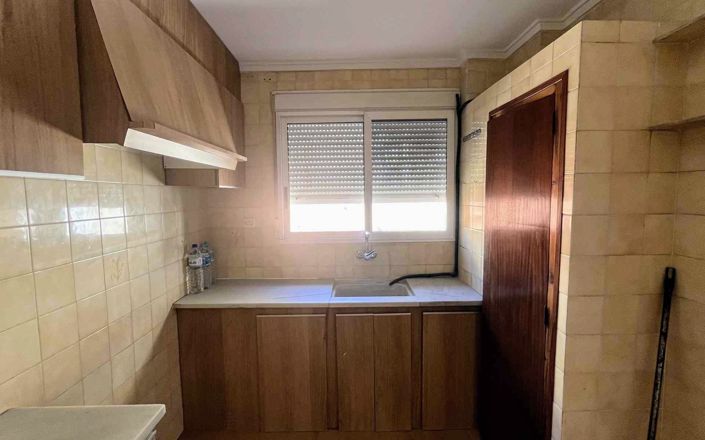 Image No.19-4 Bed Property for sale