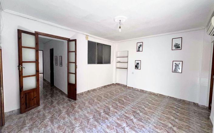 Image No.2-Propriété de 4 chambres à vendre à Bétera