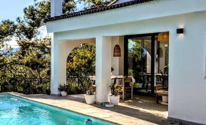 Image No.30-3 Bed Villa for sale