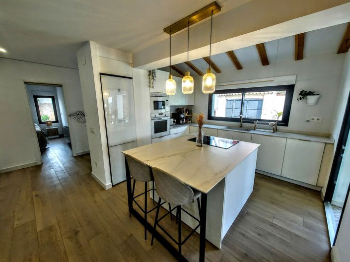 Image No.8-3 Bed Villa for sale