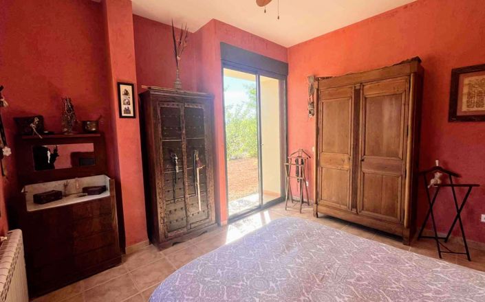 Image No.21-7 Bed Villa for sale