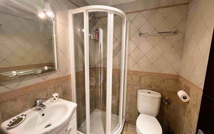 Image No.30-7 Bed Villa for sale