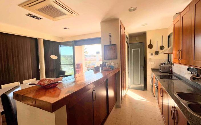 Image No.43-7 Bed Villa for sale