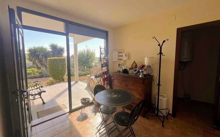 Image No.6-7 Bed Villa for sale