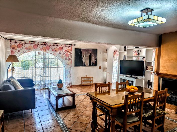 Image No.3-Villa de 5 chambres à vendre à Alzira