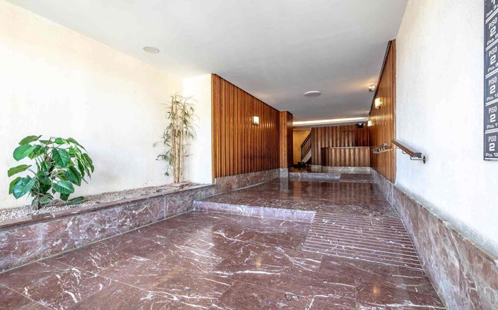 Image No.36-4 Bed Property for sale
