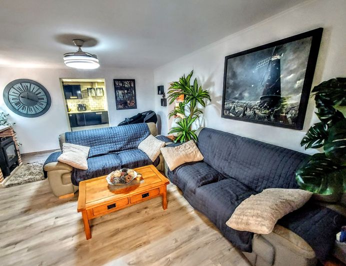 Image No.14-4 Bed Villa for sale