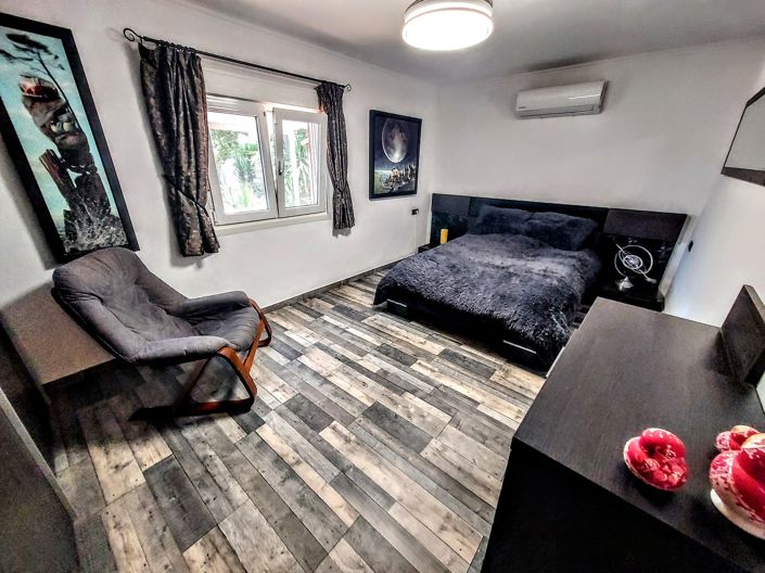 Image No.19-4 Bed Villa for sale