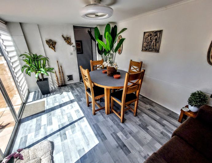 Image No.4-4 Bed Villa for sale