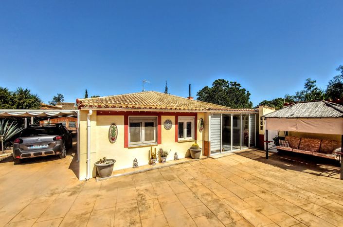 Image No.51-4 Bed Villa for sale