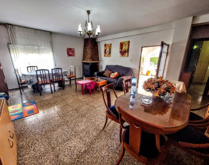 Image No.9-4 Bed Villa for sale